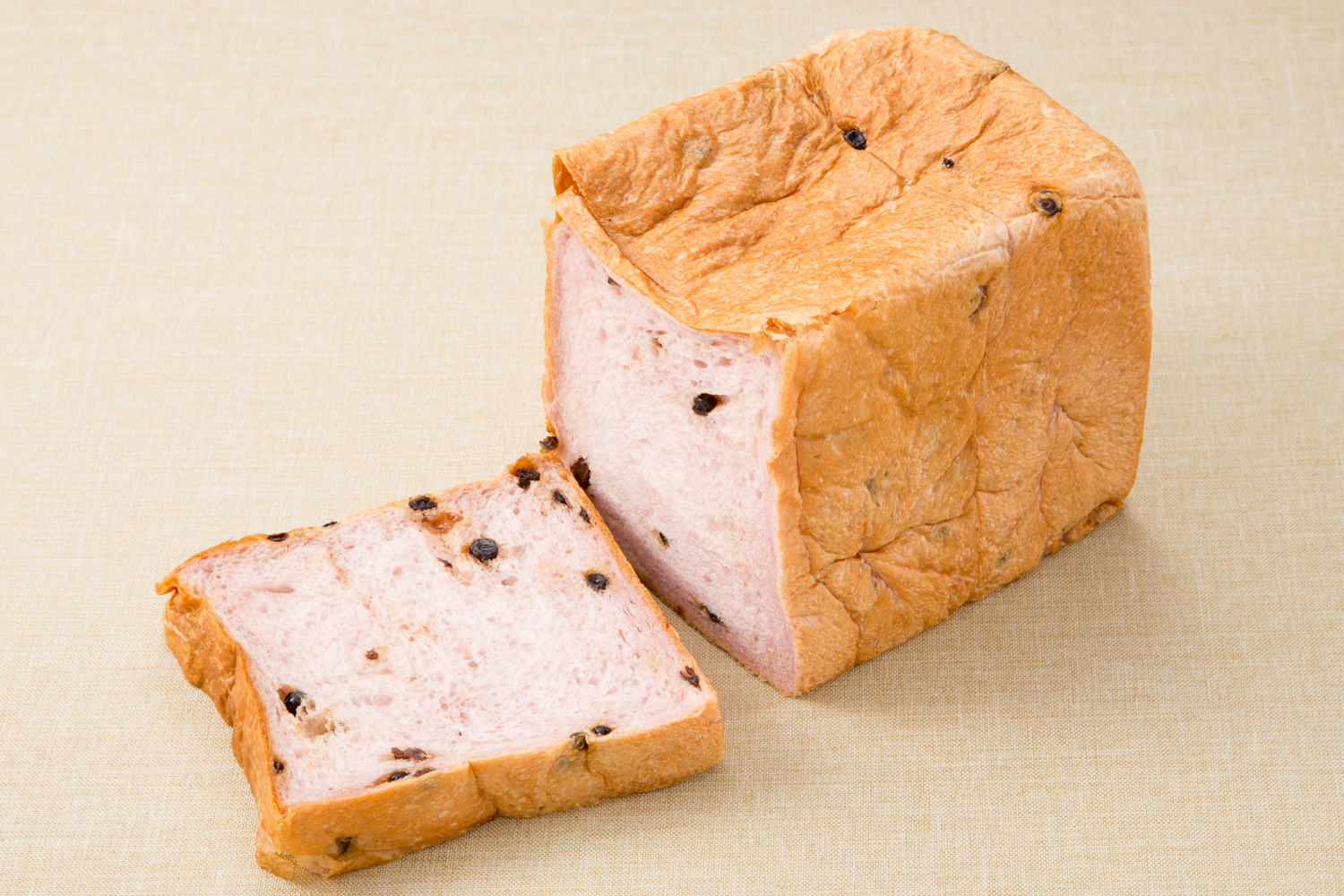 非公開: ブルーベリー食パンの写真